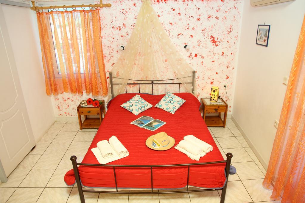 נידרי Homer'S Studio מראה חיצוני תמונה